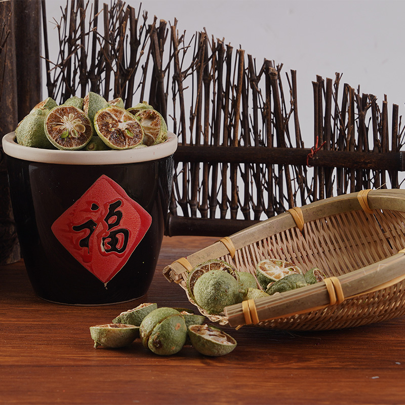 Pakasta kuivattu vihreä mandariini